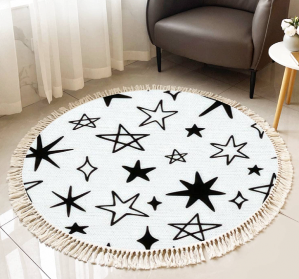 Karpet dengan Detail Fringe yang Menarik